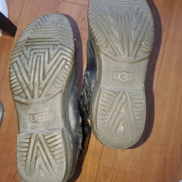 UGG Evanna Tall Leather Boots - Picture 3 of 16